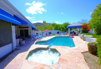 Resort-Style Mountain View, Saltwater Pool/Spa, Golf/Hike -Glendale/Phoenix Area has Balcony rooms