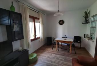 Cal MonLo L apartament allows 18 year olds to book a room