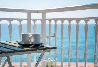 Maravilla Seaview Apartment has Balcony rooms