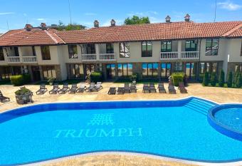 Apartment Marina beach k-s Triumph allows 18 year olds to book a room
