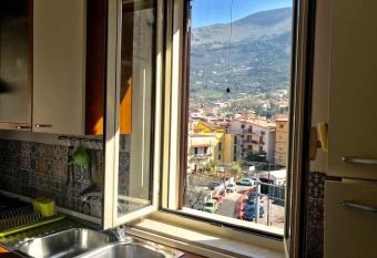 La nostra casa has Balcony rooms