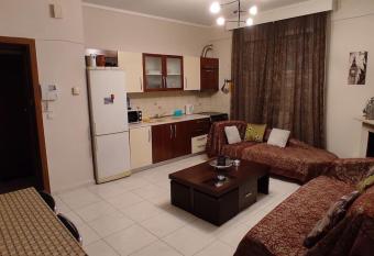 BnB Up Peraia has Balcony rooms