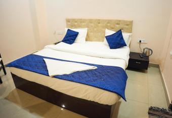 Hotel Intercity Inn has Balcony rooms