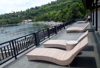 Galang Kangin Bungalows has Balcony rooms