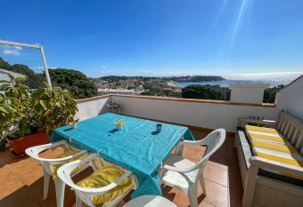 Incre  bles vistas en s Agar   has Balcony rooms