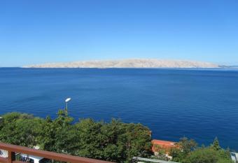 Apartments Jasna allows 18 year olds to book a room