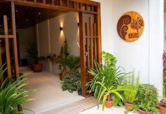 Akiri Dhigurah has Balcony rooms