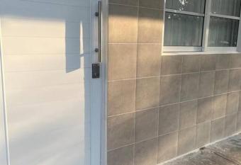 Habitaci  n privada en Veracruz 3 allows 18 year olds to book a room