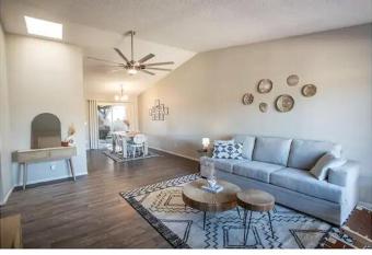 Charming Chateau in Glendale, AZ has Balcony rooms