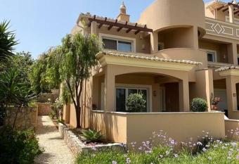 Quinta da Boa Nova - Cheerful and spacious 2-bedroom duplex has rooms with a private hot tub