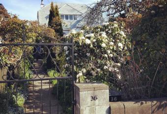 Seaview Sefton allows 18 year olds to book a room