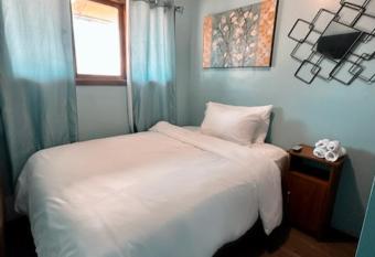 Cozy and Compact @4425 allows 18 year olds to book a room