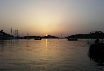 (null) has Balcony rooms