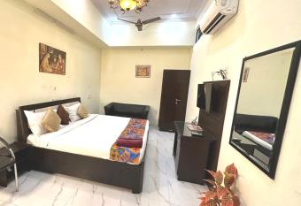 Jaipur Heritage Haveli has Smoking/Balcony rooms