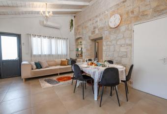 Nof Marom - the Home in the Old City                 -                       has Balcony rooms