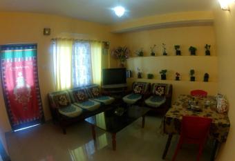 Mountain View Homestay Kalimpong has Balcony rooms