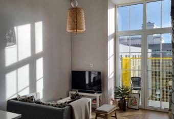 Cozy stay in City Centre has Balcony rooms