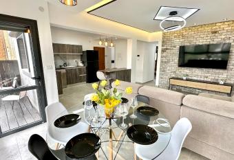 Green Valley luxury apartment has Balcony rooms