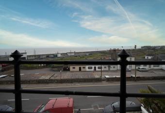 Sunmount Number Two has Balcony rooms