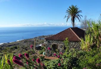 Casita en el campo con vista al oceano has Balcony rooms