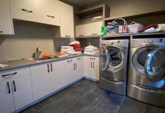 Goderich Bluffs has Balcony rooms