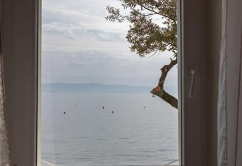 Apartmani Mati   has Balcony rooms