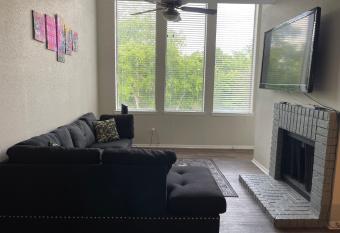 Spacious Unique 2br/2ba in Fort worth has Balcony rooms