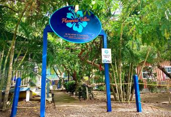 Placencia Villas allows 18 year olds to book a room