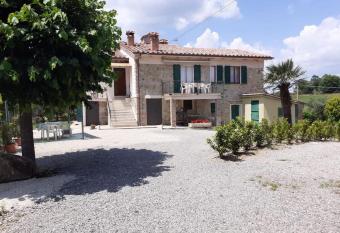 Costa del sole 42 has Balcony rooms