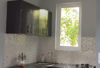 Apart. Washington has Balcony rooms