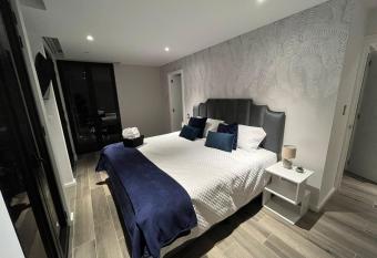 MODERNO APARTAMENTO EN ZONA10! has Balcony rooms