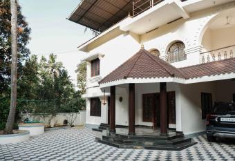 Varkala Homestay has Balcony rooms