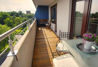 Ferienwohnung mit herrlichem Ausblick meerw  rts has Balcony rooms