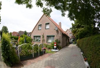 Ferienhaus Marion Greetsiel has Balcony rooms