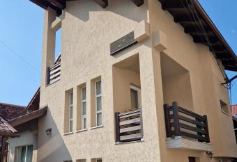 Casa Miruna & Noris has Balcony rooms