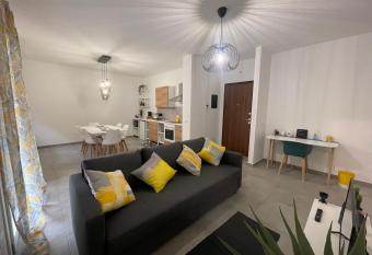Cava Home - Castelli Apartments has Balcony rooms