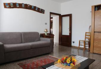 Pin e cele has Balcony rooms