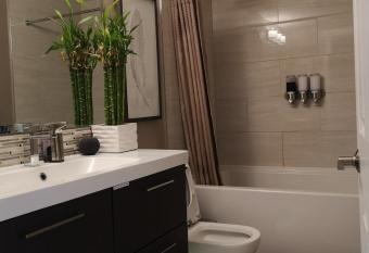 ASAB Home in Sherwood has Balcony rooms