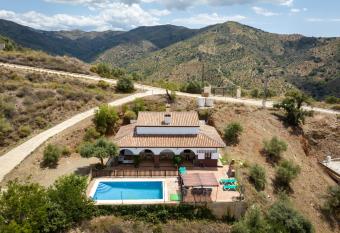 Casa Rural Los Hidalgos has Balcony rooms