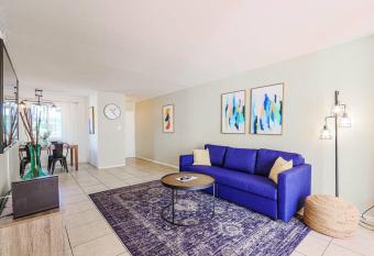 Fabulous First Floor Condo in Old Town Scottsdale! has rooms with a private hot tub