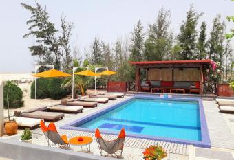 Maison D h  tes Niokobokk has Balcony rooms