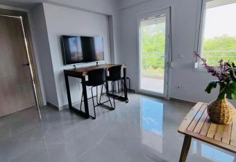 Anesi Rooms allows 18 year olds to book a room