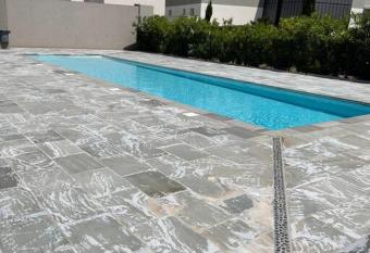 La movida has Balcony rooms