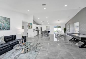 Glamorous New Home in Delray Beach near The Ave! allows 18 year olds to book a room