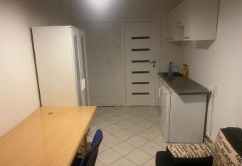 Fa  ata apartament has Balcony rooms