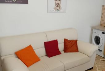 Queen House has Balcony rooms