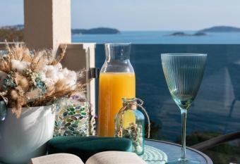 Blue Ivy has rooms with a private hot tub