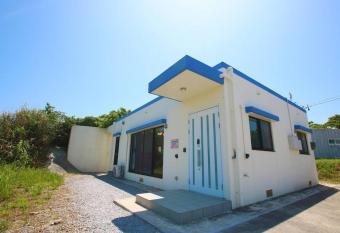 marilyn house sumuide -SEVEN Hotels and Resorts- allows 18 year olds to book a room