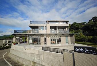                 Bright Courtyard has Balcony rooms
