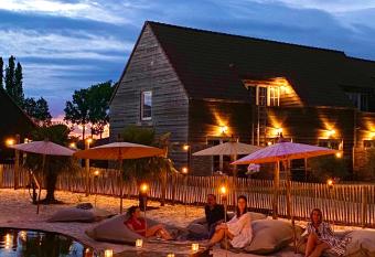 Hoeve La Cascina has Balcony rooms